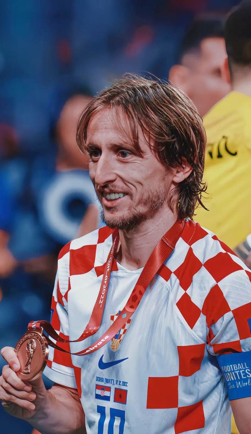 稳定输出！约基奇登场35分钟得到24分8篮板13助攻