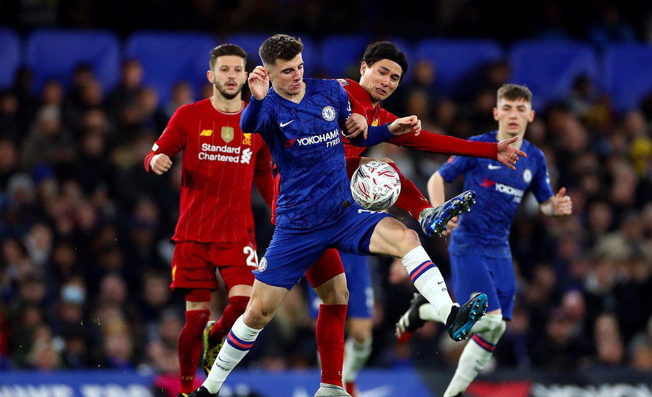 欧冠：巴黎客场2-1逆转曼联