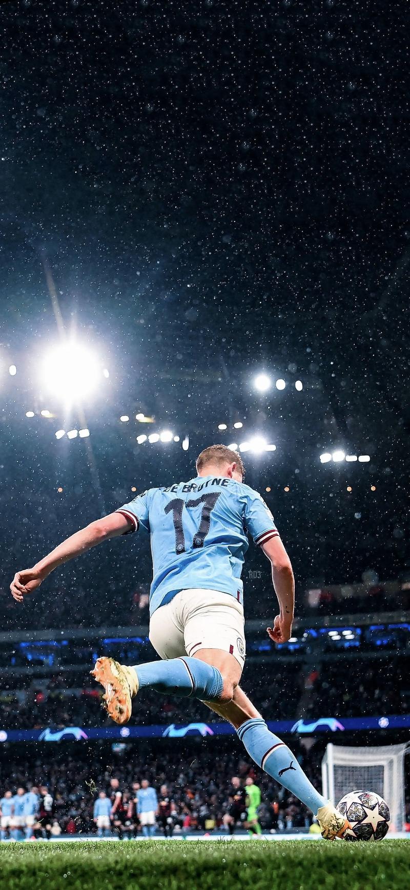 罕见！阿根廷球员骂梅西：没想到你是德保罗的跟屁虫