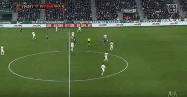 亚洲杯强队集体发力