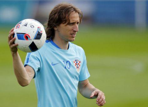 沃顿：从小就是梅西粉丝；格伊能在任何球队轻松开启职业生涯